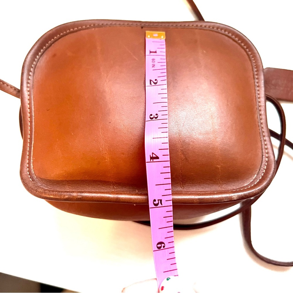 Vintage Coach 90's Hadley British Tan Leather Crossbody - Picture 8 of 9